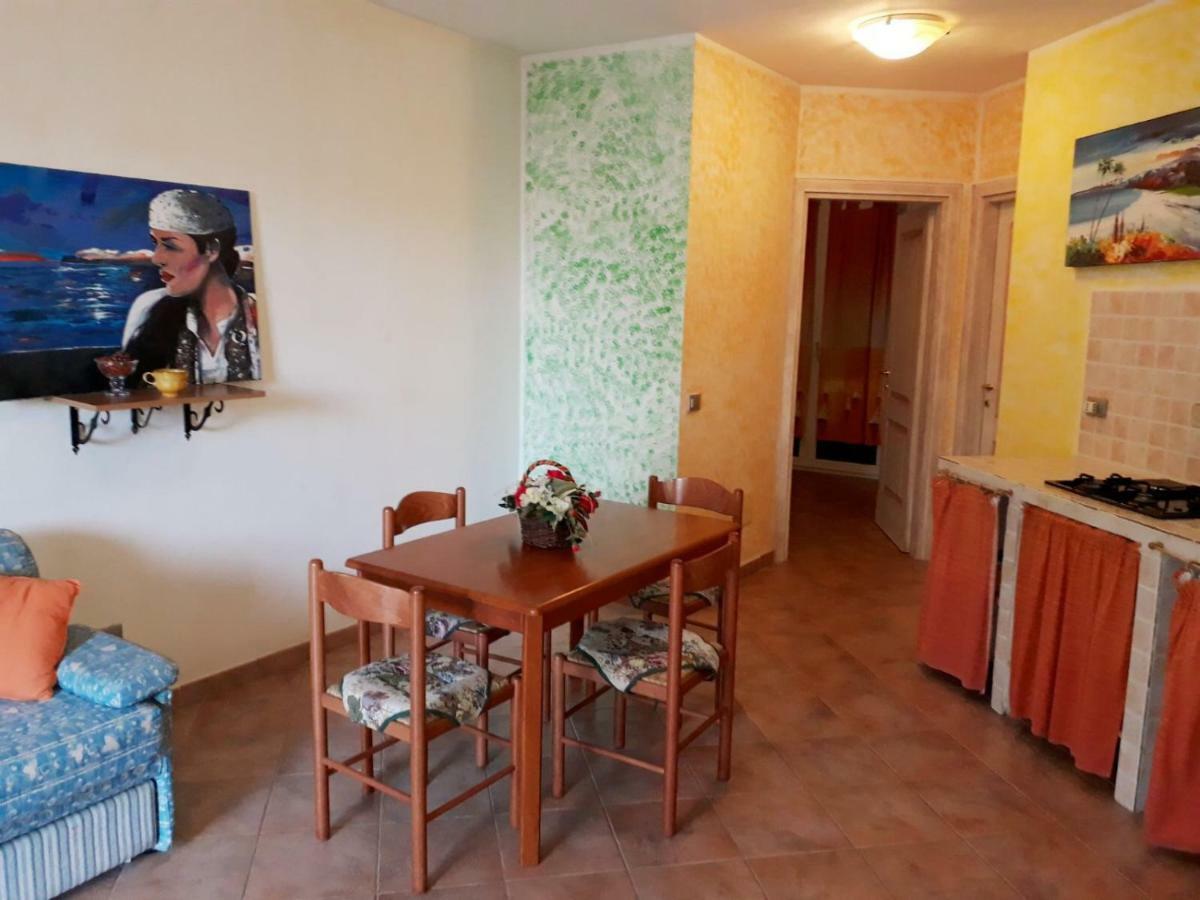 Gli Ulivi Appartement Valledoria  Buitenkant foto